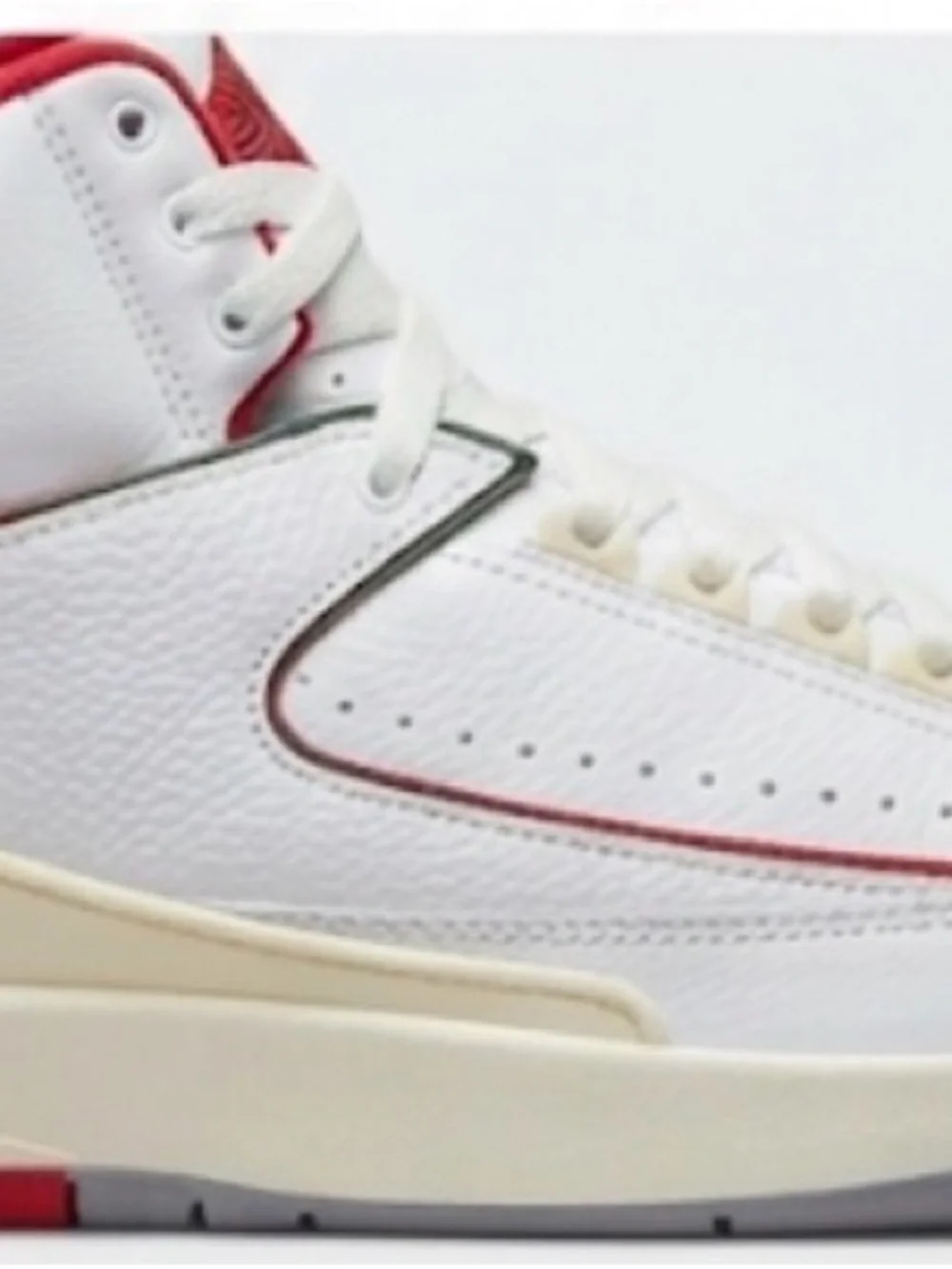 Jordan Retro 2’s High-Top Sneakers Italy/Mexico Colorway Size 11 Men’s